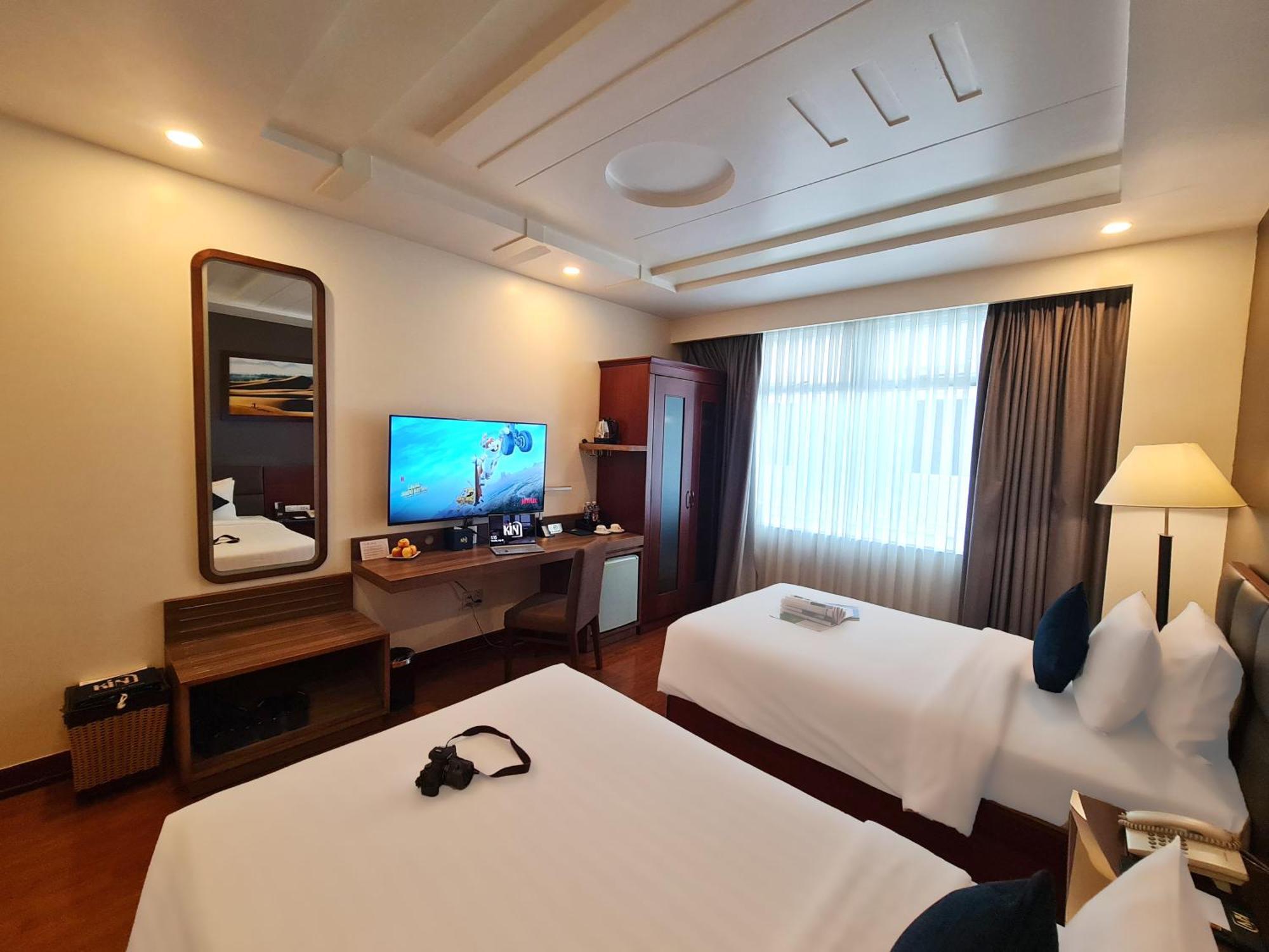 Kin Hotel Thi Sach Хошимин Экстерьер фото